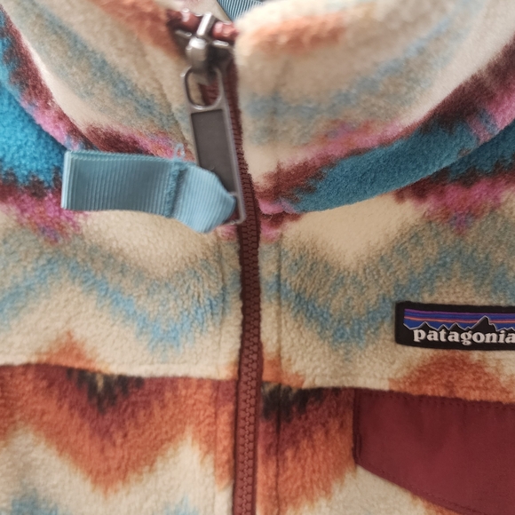 Patagonia Zigzag Pattern Fleece Vest - Picture 2 of 4